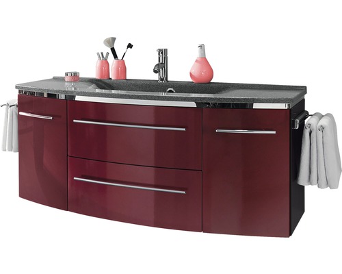 Waschtischunterschrank mit zwei Schubladen, Armatur und Handtüchern