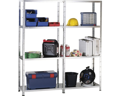 Regal mit Werkzeug und Zubehör