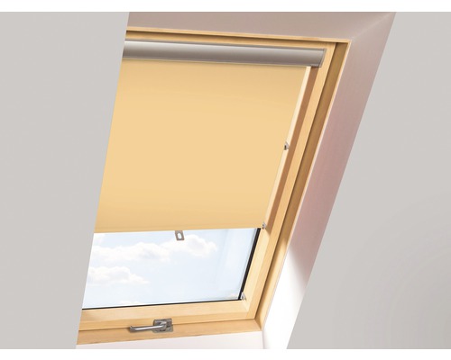 Tageslichtrollo FAKRO cappuccino manuell 55 x 78 cm (01) ,55 x 98 cm (02) Dachfenster mit halb heruntergelassenem Rollo