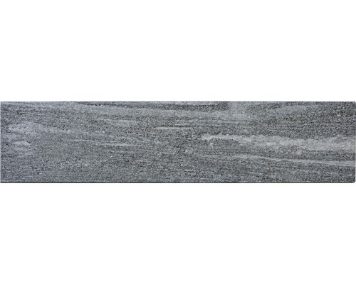 Fliese aus Naturstein mit Streifenmuster