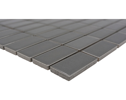 Rechteckige Mosaikfliesen aus Keramik