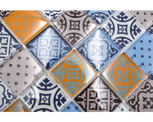 Mosaikfliesen mit verschiedenen Mustern