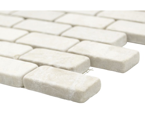 Mosaikfliesen aus Stein, rechteckig angeordnet