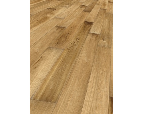 Verlegter Bodenbelag aus Holz