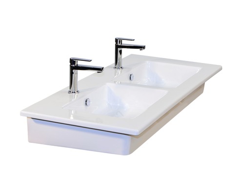 Doppelwaschtisch mit zwei Becken und Armaturen