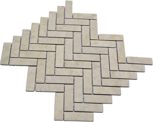 Mosaikfliese aus Naturstein im Fischgrätmuster