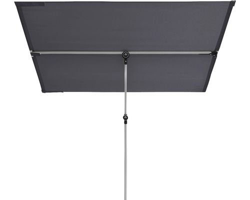 Rechteckiger Sonnenschirm mit mittigem Mast