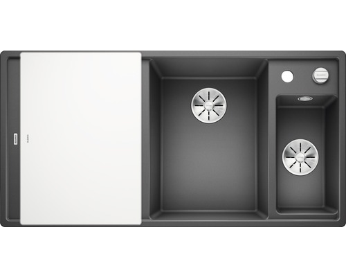 Spüle mit Schneidebrett