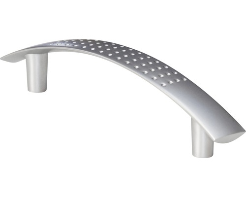 Silberfarbener Möbelgriff mit Lochmuster