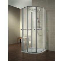 Eckdusche mit Duscharmatur und Brausegarnitur im Badezimmer