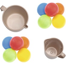 Badebecher und Bälle für Kinder