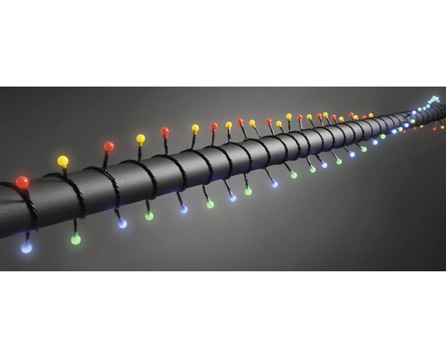 Lichterkette mit mehrfarbigen LED Leuchten auf schwarzem Kabel