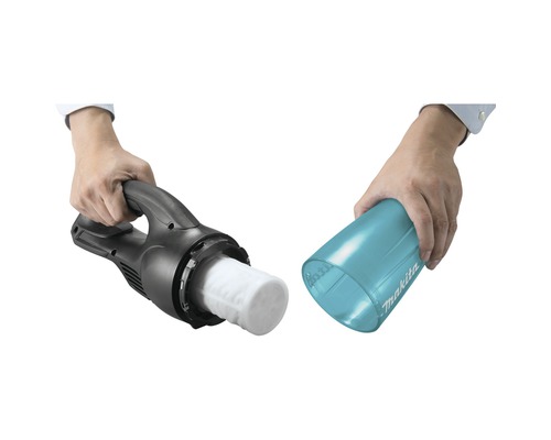 Makita Staubsauger mit Filter und Auffangbehälter in der Hand
