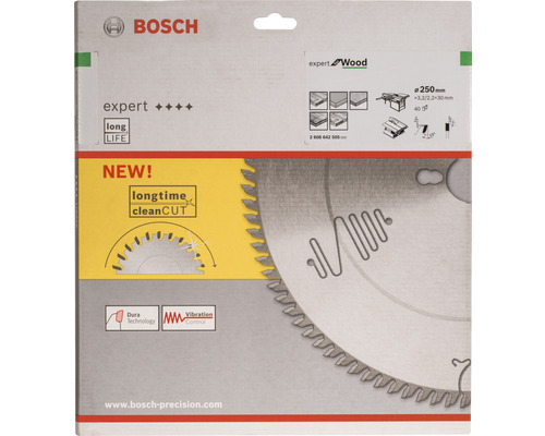 Bosch Logo. Bosch Expert Wood Sägeblatt mit 250 Millimeter Durchmesser.