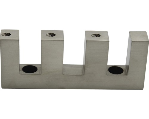 Metallbauteil mit Aussparungen und Bohrungen