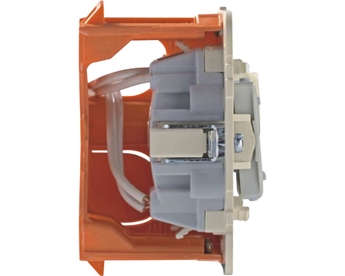 Unterputz Schaltereinsatz mit angeschlossenen Elektrokabeln in einer Installationsdose