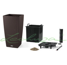 Blumenkübel mit Bewässerungssystem und Zubehör