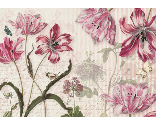 Tapete mit Blumenmuster und Schmetterlingen