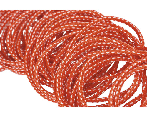 Orangefarbene Maurerschnur mit weißen Markierungen