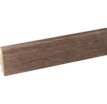 Fußleiste mit Holzdekor