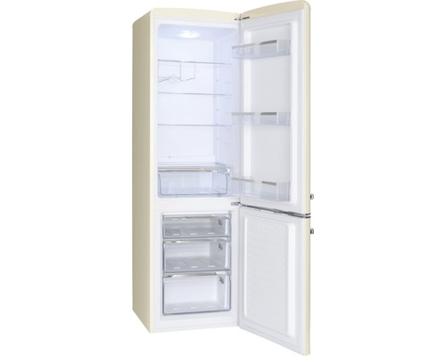 Geöffneter Kühlschrank mit Gefrierfach