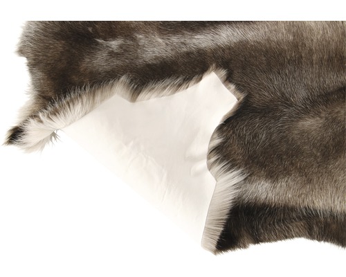 Dekofell mit hellem Untergrund