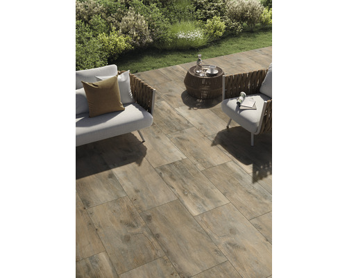 FLAIRSTONE Feinsteinzeug Terrassenplatte Wood Light Brown rektifizierte Kante 120 cm x 40 cm x 2 cm