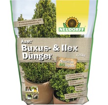 Azet Buxus und Ilex Düngerpackung mit Neudorff Logo