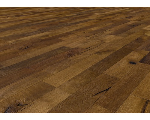 Verlegung von Holzboden aus Eichendielen