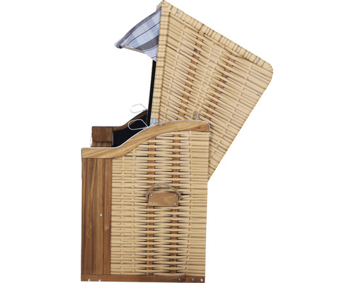 Strandkorb aus Rattan mit Holzgestell und gestreiftem Stoffdach