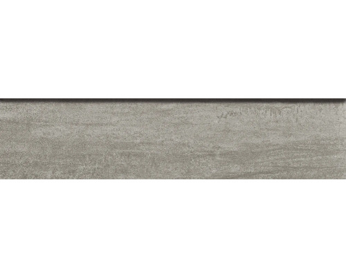 Feinsteinzeug Sockelfliese Oikos Sokio Grigio 7x30 cm grau Graue Bodenfliese in Holzoptik