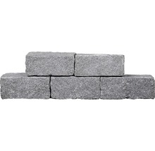 Sechs graue Pflastersteine aus Granit