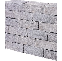 Mauer aus Granitsteinen