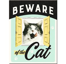 Warnschild mit der Aufschrift Achtung Katze und einer Abbildung einer Katze, die aus einer Tür schaut
