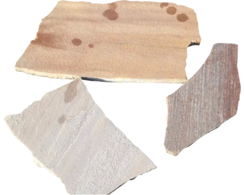 Drei Natursteinplatten