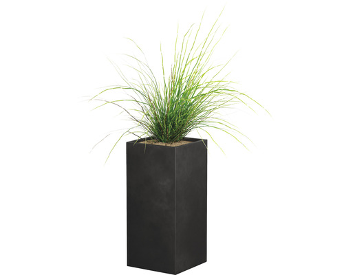 Hoher Pflanzkübel mit Bepflanzung