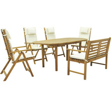 Gartensitzgruppe aus Holz mit Tisch, Bank und Stühlen mit Auflagen