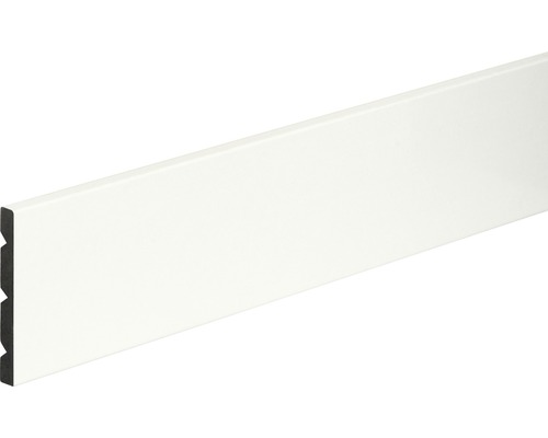 SKANDOR Sockelleiste PVC KU068 weiß glänzend 8 x 68 x 2400 mm Weiße Sockelleiste