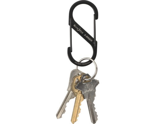 Schlüsselanhänger mit S-Haken und Schlüsseln