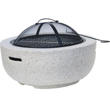 Feuerstelle mit Funkenschutzgitter