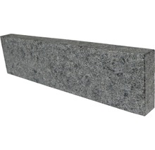 Bordstein aus Granit