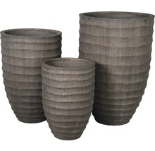 Dreiteiliges Pflanzgefäß Set mit horizontal gerippter Textur