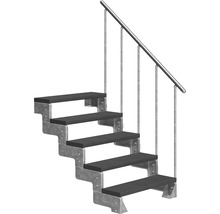 Treppe mit Metallrahmen und Geländer
