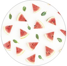 Anordnung von Wassermelonenscheiben und Blättern