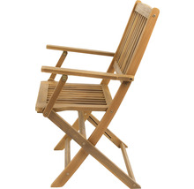 Gartensessel aus Holz mit Armlehnen in Seitenansicht