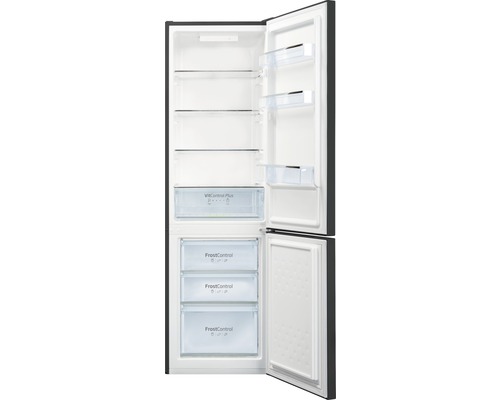 Geöffneter Kühlschrank mit Regalen und Schubladen