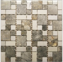 Mosaikfliese aus Naturstein mit quadratischen und rechteckigen Elementen