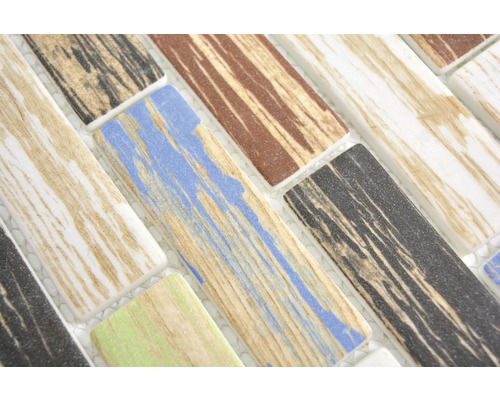 Mosaikfliese im Holzdesign