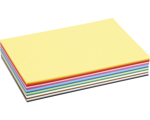 Stapel farbiges Papier