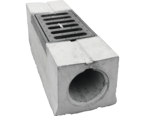 Entwässerungsrinne aus Beton mit Gitterrost